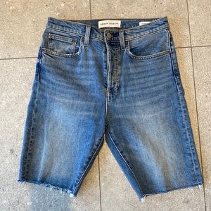 DENIM FORUM YOKO BERMUDA SHORTS from ARITZIA